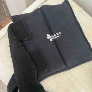 SMI Solutions Matrix Hot / Cold Pack Therapy Knee Wrap Band (2) Pockets and Gel